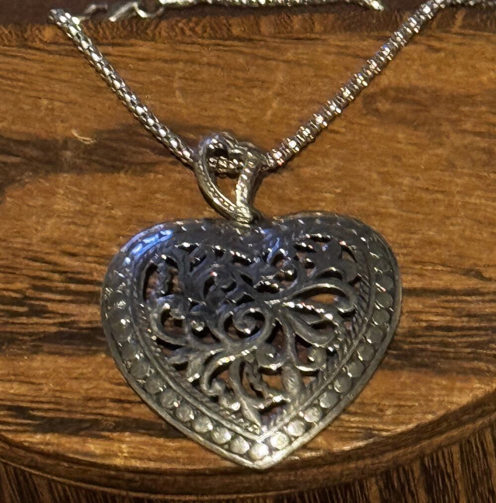 Vintage ATI Italy 925 Sterling Silver Filigree Heart Necklace 17” 10g